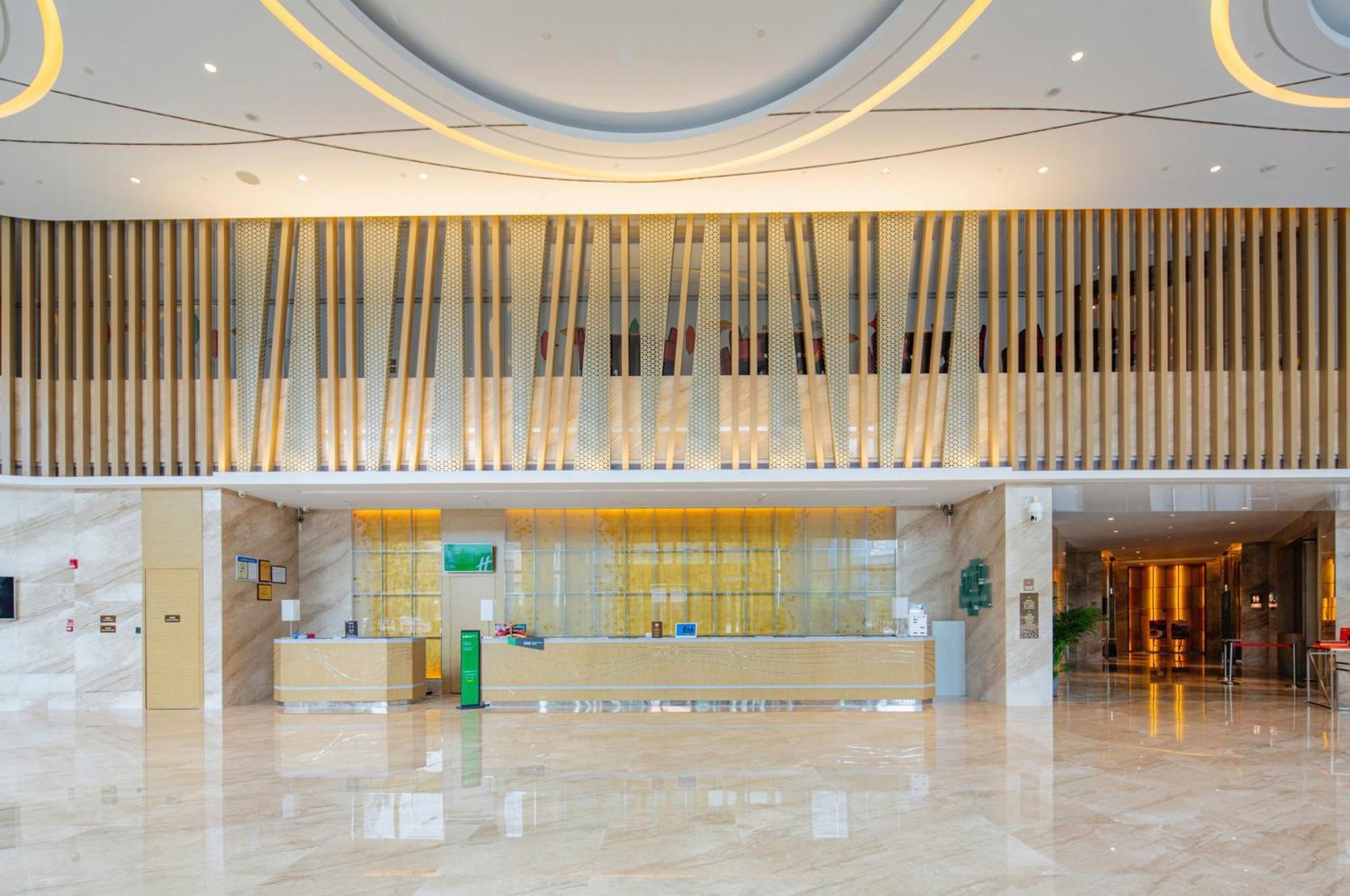 Holiday Inn Shaoguan Downtown By Ihg Exterior photo